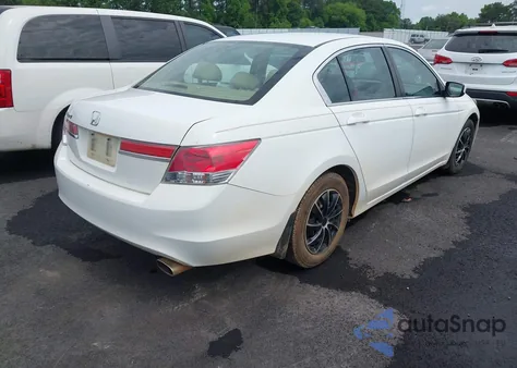 2012 Honda Accord 2.4 Lx z USA, uszkodzony, nr VIN 1HGCP2F31CA059466
